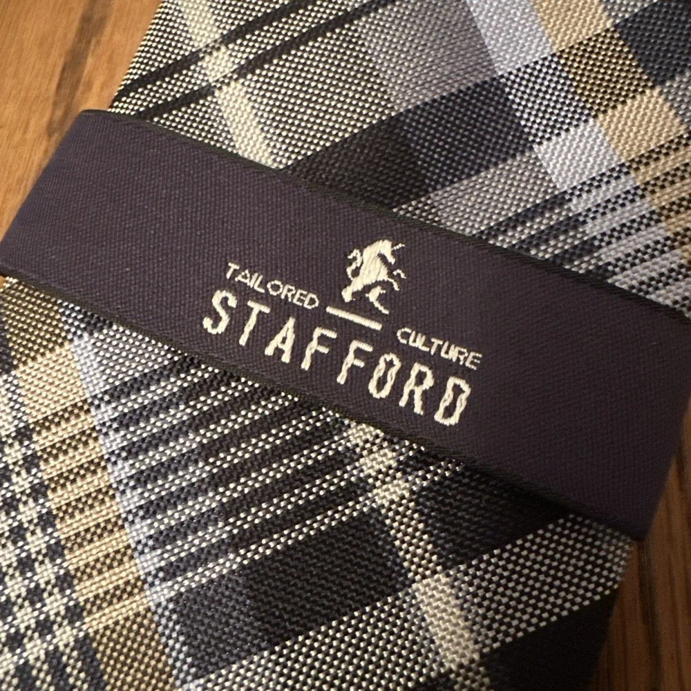 Stafford Men's Neck Tie New With Tags Navy‎ Blue Brown Plaid Check 100% Silk